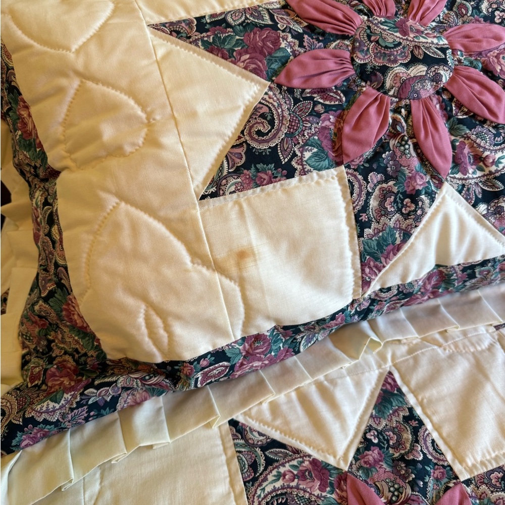 Authentic Vintage Amish Made Queen Size Quilt - Picture 8 of 16